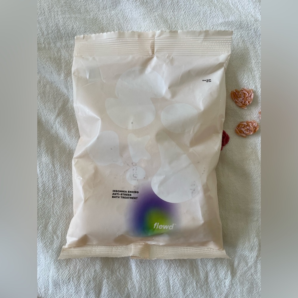 Flewd Insomnia Ending bath treatment